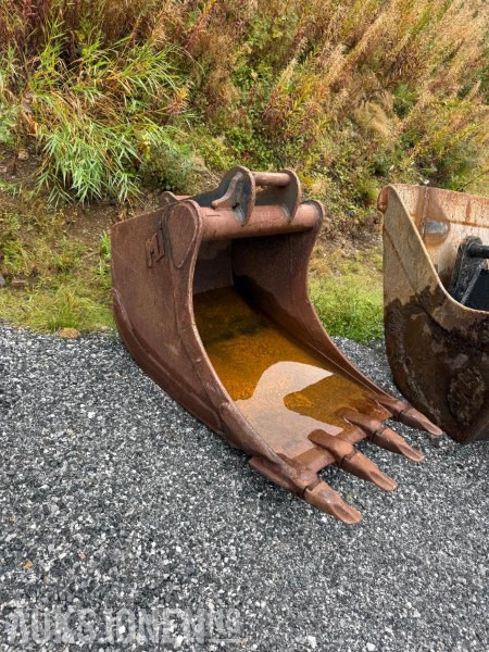 MI tannskuffe s50 - Bagger: das Bild 1 MI tannskuffe s50 - Bagger: das Bild 1