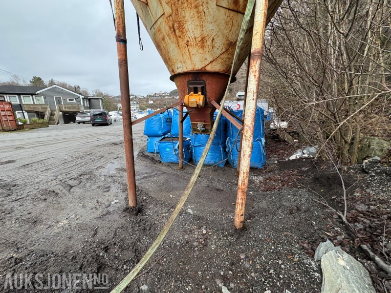 Silotrakt med vibrasjonsmotor - Baugeräte: das Bild 4 Silotrakt med vibrasjonsmotor - Baugeräte: das Bild 4