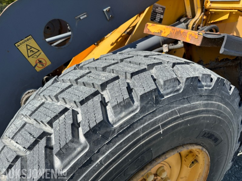 VOLVO L50D Hjullaster m/ pallegaffel og ny skuff - Radlader: das Bild 5 VOLVO L50D Hjullaster m/ pallegaffel og ny skuff - Radlader: das Bild 5