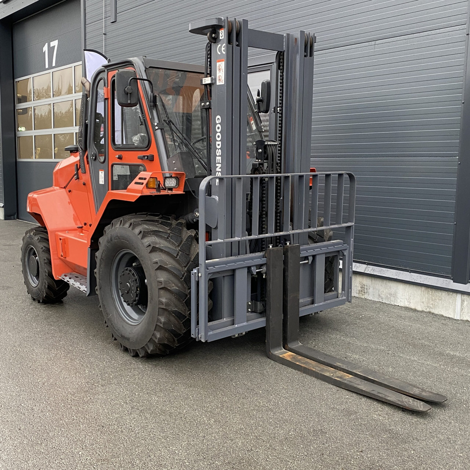 Goodsense RTD35 4WD - Geländestapler: das Bild 1 Goodsense RTD35 4WD - Geländestapler: das Bild 1