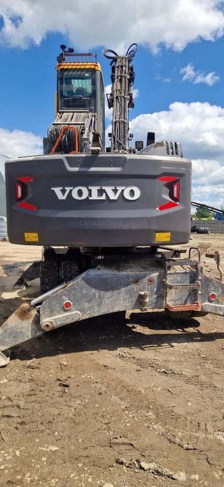 Volvo EW 240 E MH - Umschlagbagger: das Bild 2 Volvo EW 240 E MH - Umschlagbagger: das Bild 2