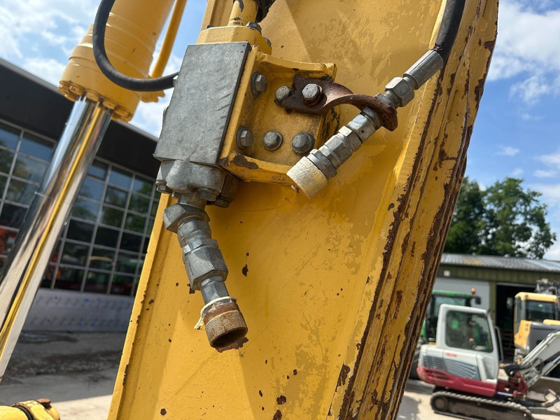 Kettenbagger Komatsu HB 215 LC-1: das Bild 18