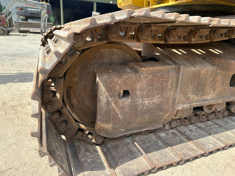 Kettenbagger Komatsu HB 215 LC-1: das Bild 10