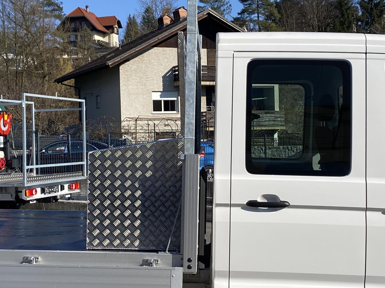 MAN TGE 3.180 DOKA 1+6 3640MM | OFFENE PRITSCHE + ALU KOFFER AUF DER PRITSCHE - Pritsche Transporter: das Bild 5 MAN TGE 3.180 DOKA 1+6 3640MM | OFFENE PRITSCHE + ALU KOFFER AUF DER PRITSCHE - Pritsche Transporter: das Bild 5