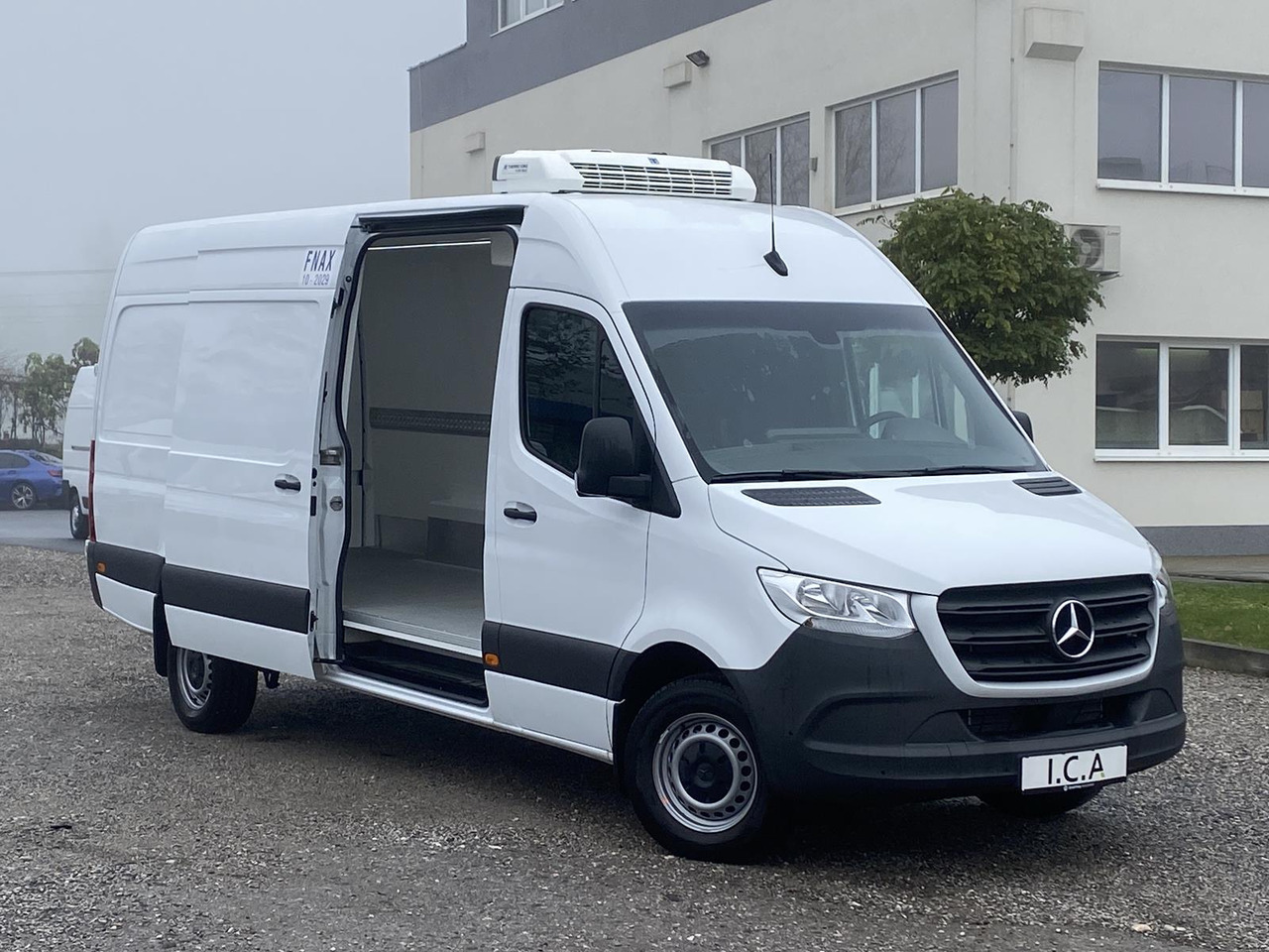 MERCEDES-BENZ SPRINTER 317 CDI L4H3 170PS AUTOMATIK FRISCHDIENST + KONVEKTA FK 3022 12-220V - Kühltransporter: das Bild 4 MERCEDES-BENZ SPRINTER 317 CDI L4H3 170PS AUTOMATIK FRISCHDIENST + KONVEKTA FK 3022 12-220V - Kühltransporter: das Bild 4