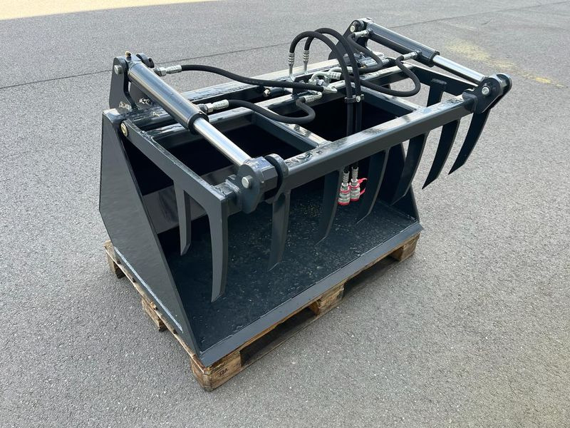 Schäffer Schaufel mit Zange - Silotechnik: das Bild 2 Schäffer Schaufel mit Zange - Silotechnik: das Bild 2