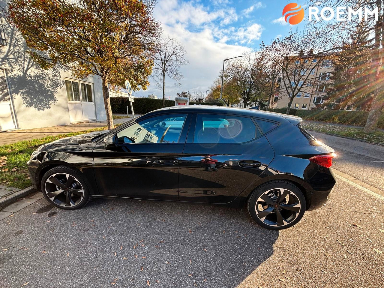 Cupra Leon Basis*ACC*LED*Tacho Digital*DAB*Memory* - Limousine: das Bild 2 Cupra Leon Basis*ACC*LED*Tacho Digital*DAB*Memory* - Limousine: das Bild 2