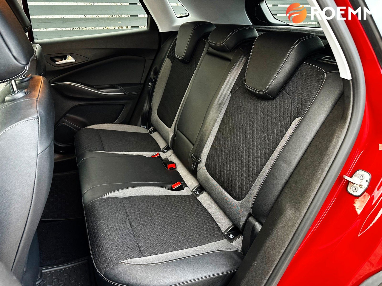 SUV/ Geländewagen Opel Grandland (X) Innovation*360°*Sitzheiz v.&h.*: das Bild 29