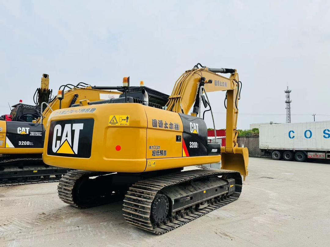 Caterpillar 320D CAT 320D2 320CL 320C 320GC 320GX 20 Ton Hydraulic Crawler Excavator in Good Quality and Ready to Ship - Kettenbagger: das Bild 2 Caterpillar 320D CAT 320D2 320CL 320C 320GC 320GX 20 Ton Hydraulic Crawler Excavator in Good Quality and Ready to Ship - Kettenbagger: das Bild 2