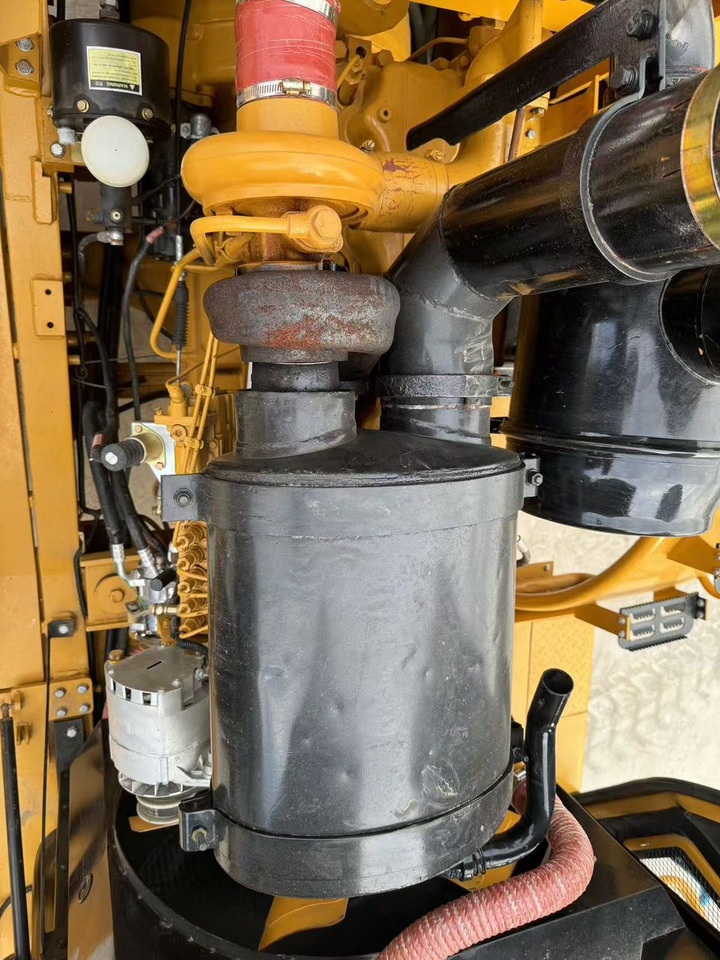 Caterpillar Loader CAT Loader 966H 966F 980G 988G Used Loader in Good Work Performance - Radlader: das Bild 3 Caterpillar Loader CAT Loader 966H 966F 980G 988G Used Loader in Good Work Performance - Radlader: das Bild 3