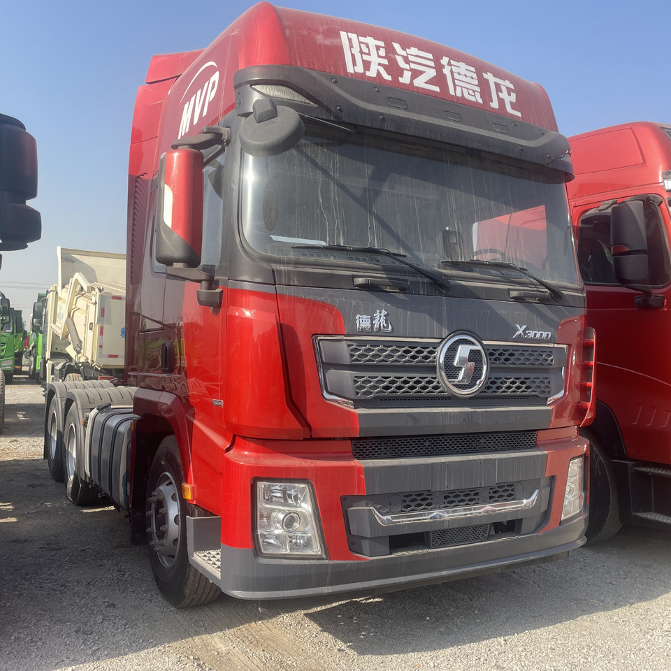 Shacman Slightly Used X3000 X5000 (6*4) Semi Truck Head Tractor Head Tipper Head - Sattelzugmaschine: das Bild 1 Shacman Slightly Used X3000 X5000 (6*4) Semi Truck Head Tractor Head Tipper Head - Sattelzugmaschine: das Bild 1