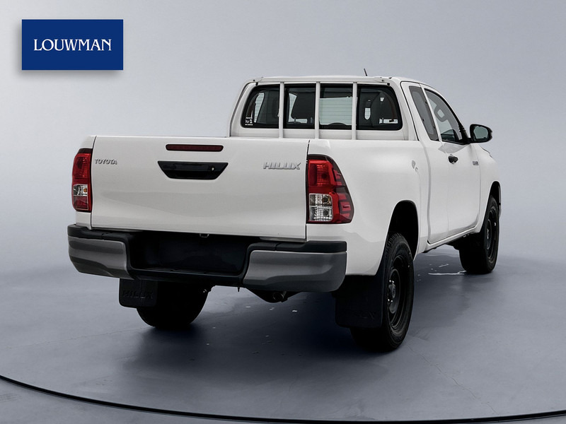 Toyota Hilux 2.4 D-4D Comfort 4x4 Xtra Cab NIEUW 3500KG Trekgewicht Cruise Control Airco - Pick-up: das Bild 2 Toyota Hilux 2.4 D-4D Comfort 4x4 Xtra Cab NIEUW 3500KG Trekgewicht Cruise Control Airco - Pick-up: das Bild 2