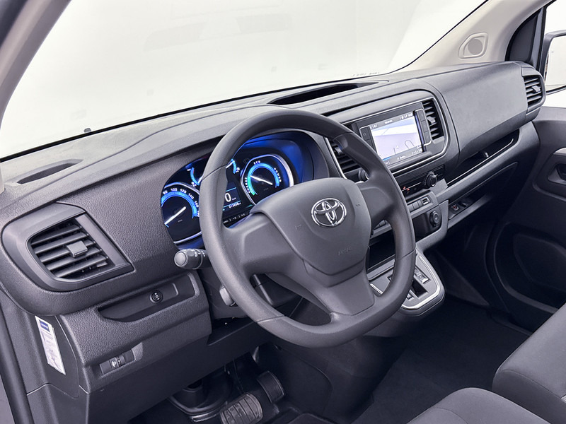 Toyota PROACE Electric Worker Live DC Extra Range 75 kWh Dubbele Cabine Navigatie Cruise Control - Kleintransporter, Transporter mit Doppelkabine: das Bild 5 Toyota PROACE Electric Worker Live DC Extra Range 75 kWh Dubbele Cabine Navigatie Cruise Control - Kleintransporter, Transporter mit Doppelkabine: das Bild 5