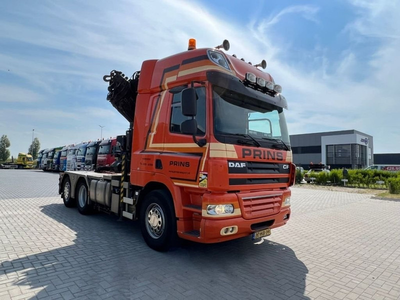 DAF CF 460 6x2 trekker Euro 5 / Palfinger PK42502-E - Sattelzugmaschine: das Bild 3 DAF CF 460 6x2 trekker Euro 5 / Palfinger PK42502-E - Sattelzugmaschine: das Bild 3