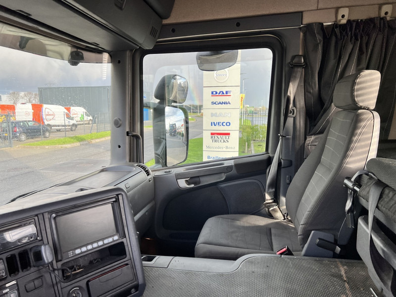 Sattelzugmaschine Scania P 360 4X2 trekker: das Bild 13