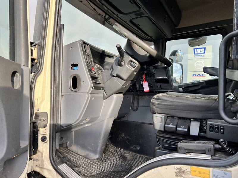 Sattelzugmaschine Scania P 360 4X2 trekker: das Bild 10