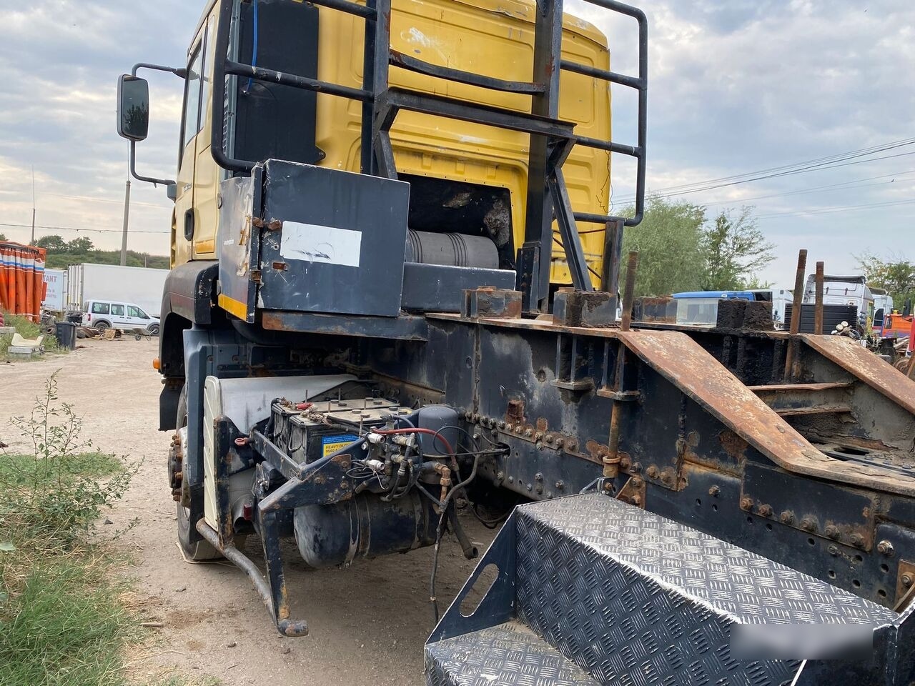 MAN TGA 4X4 18.410 - Sattelzugmaschine: das Bild 2 MAN TGA 4X4 18.410 - Sattelzugmaschine: das Bild 2