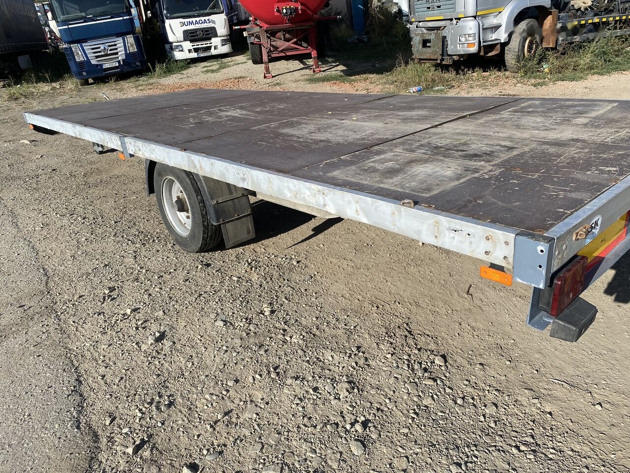 Schmitz Cargobull REPACOM Rema remorca 6,5 m lungime platforma pentru marfa / util - Pritschenanhänger/ Plattformanhänger: das Bild 2 Schmitz Cargobull REPACOM Rema remorca 6,5 m lungime platforma pentru marfa / util - Pritschenanhänger/ Plattformanhänger: das Bild 2