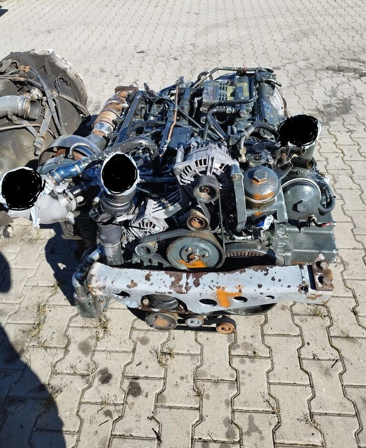 MAN D2066 LUH12 MAN BUS: Neoplan, Lions City, Lionґs Regio, Lions Coach - Motor für Bus: das Bild 4 MAN D2066 LUH12 MAN BUS: Neoplan, Lions City, Lionґs Regio, Lions Coach - Motor für Bus: das Bild 4