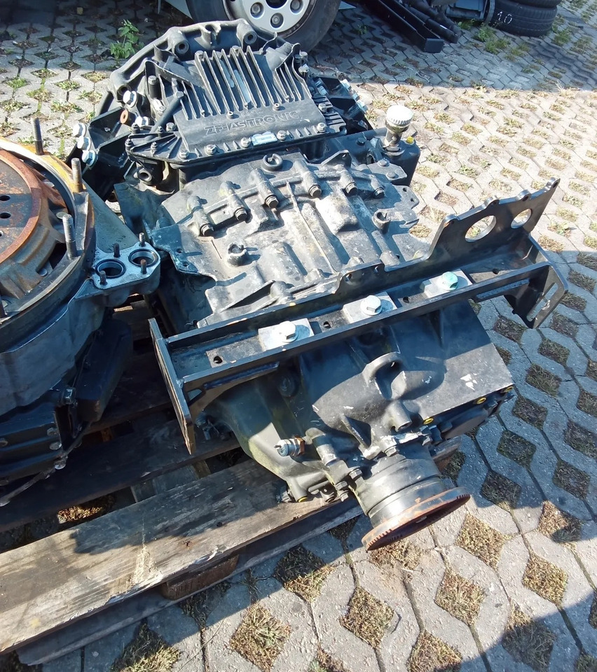 ZF TC-TRONIC 12 TC 2740 TO MAN truck - Getriebe für LKW: das Bild 5 ZF TC-TRONIC 12 TC 2740 TO MAN truck - Getriebe für LKW: das Bild 5