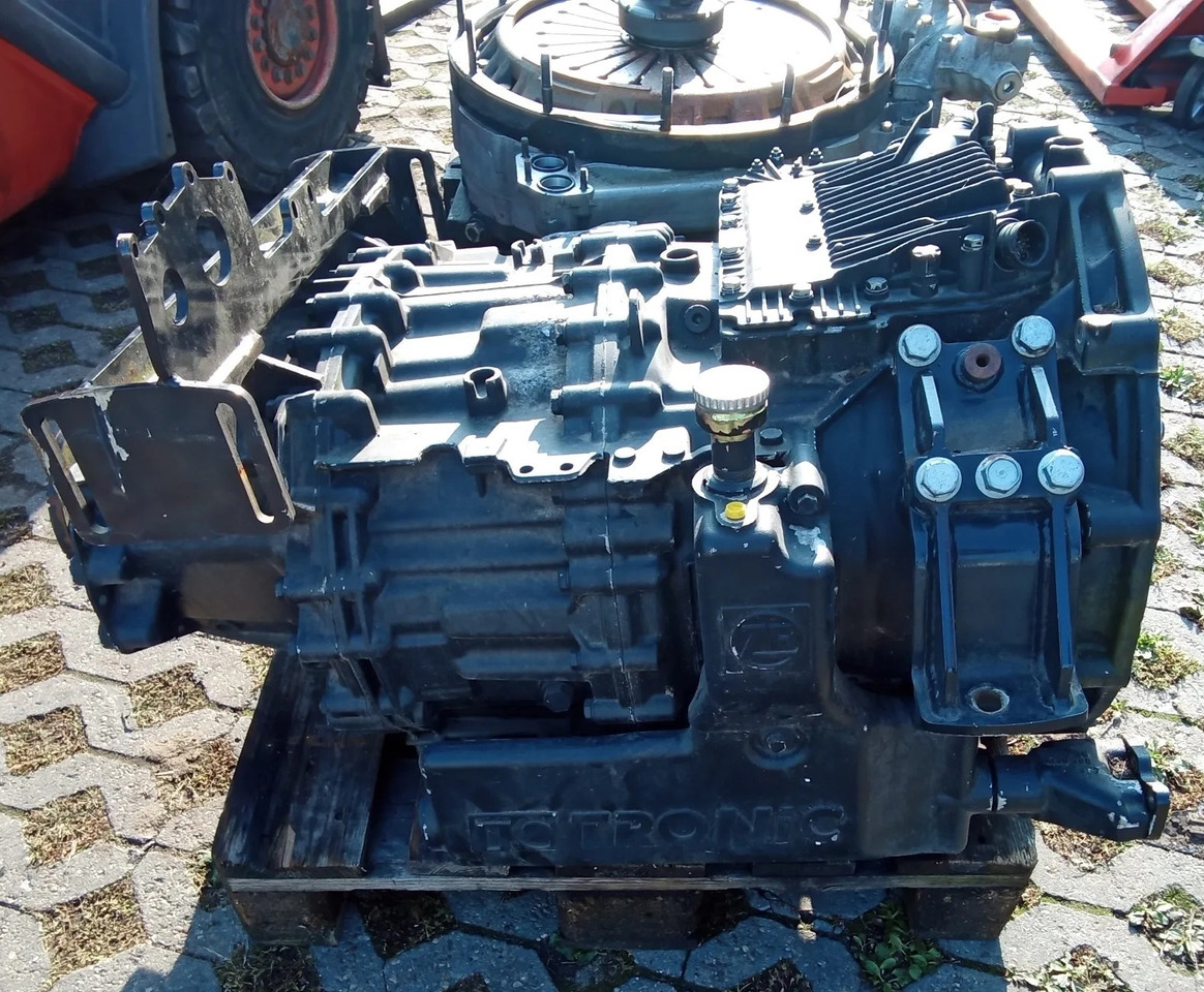 ZF TC-TRONIC 12 TC 2740 TO MAN truck - Getriebe für LKW: das Bild 1 ZF TC-TRONIC 12 TC 2740 TO MAN truck - Getriebe für LKW: das Bild 1