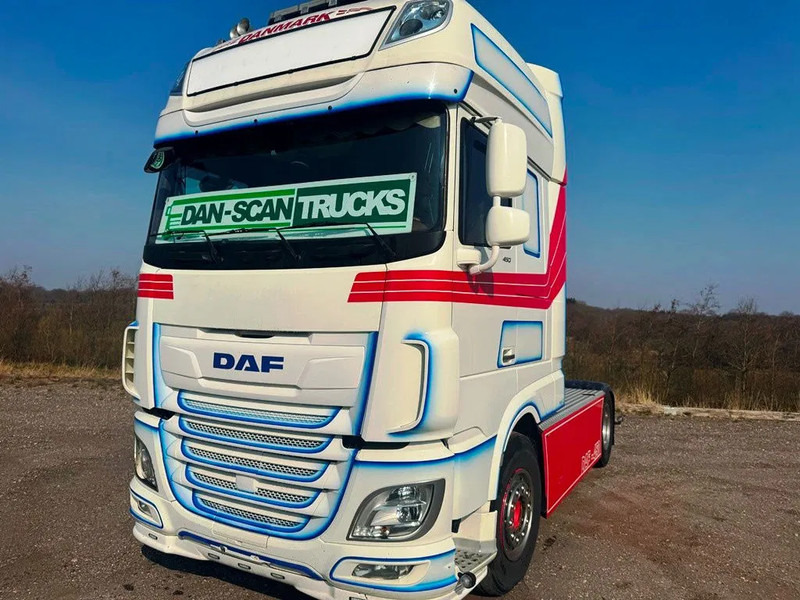 DAF XF 450 DAF XF 450 Special Interior. 706000 km. Euro 6 - Sattelzugmaschine: das Bild 5 DAF XF 450 DAF XF 450 Special Interior. 706000 km. Euro 6 - Sattelzugmaschine: das Bild 5