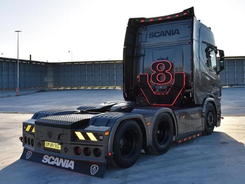 Scania R660 V8 NGS Show Truck . Speciel Interior. Air / Air suspension. Hydr. system - Sattelzugmaschine: das Bild 5 Scania R660 V8 NGS Show Truck . Speciel Interior. Air / Air suspension. Hydr. system - Sattelzugmaschine: das Bild 5