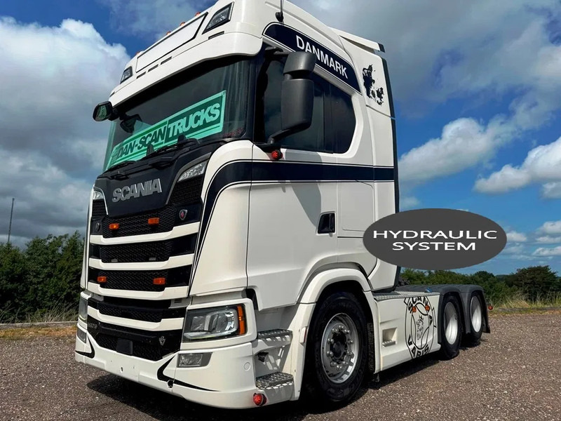 Scania S580 V8 NGS weelbase 2950mm. Air / Air suspension. Hydr. system. Air Cooler. Retarder - Sattelzugmaschine: das Bild 1 Scania S580 V8 NGS weelbase 2950mm. Air / Air suspension. Hydr. system. Air Cooler. Retarder - Sattelzugmaschine: das Bild 1