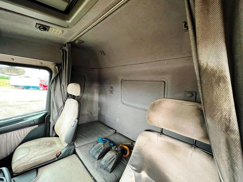 Autotransporter LKW Scania R164-480 V8 Steel / Air suspension.: das Bild 18 Autotransporter LKW Scania R164-480 V8 Steel / Air suspension.: das Bild 18