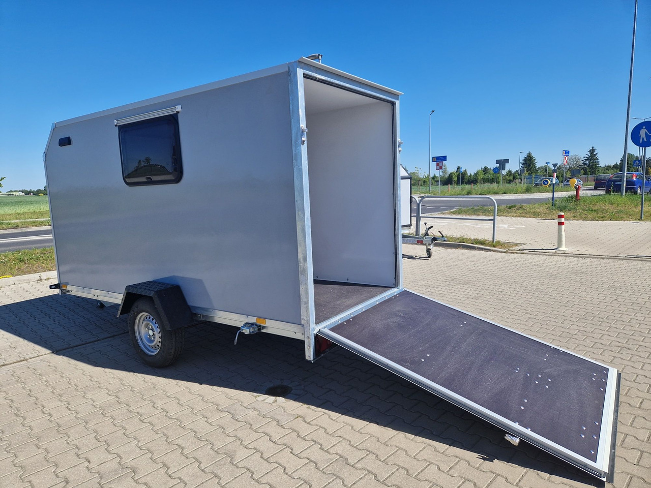 Przyczepa kempingowa Motocamp dla motocykla - Wohnwagen: das Bild 1 Przyczepa kempingowa Motocamp dla motocykla - Wohnwagen: das Bild 1