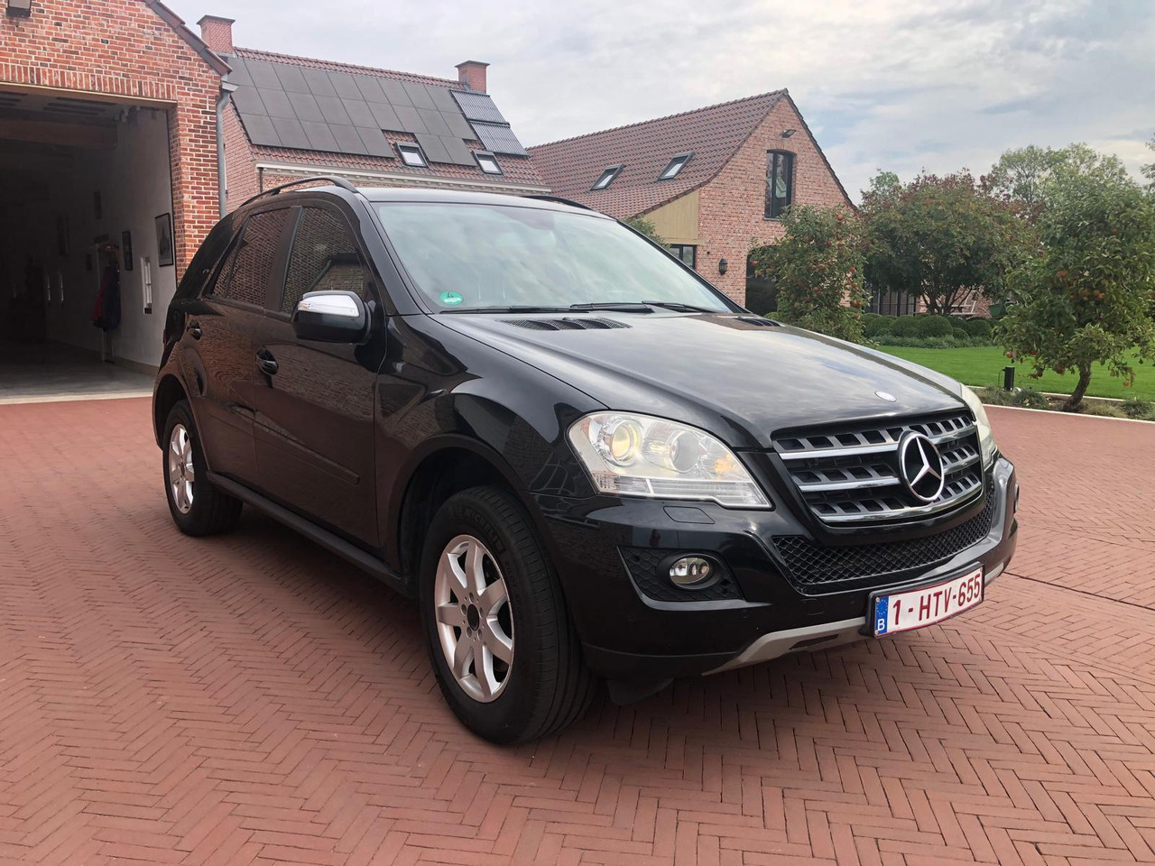 Mercedes ML 350 CDI - PKW: das Bild 2 Mercedes ML 350 CDI - PKW: das Bild 2