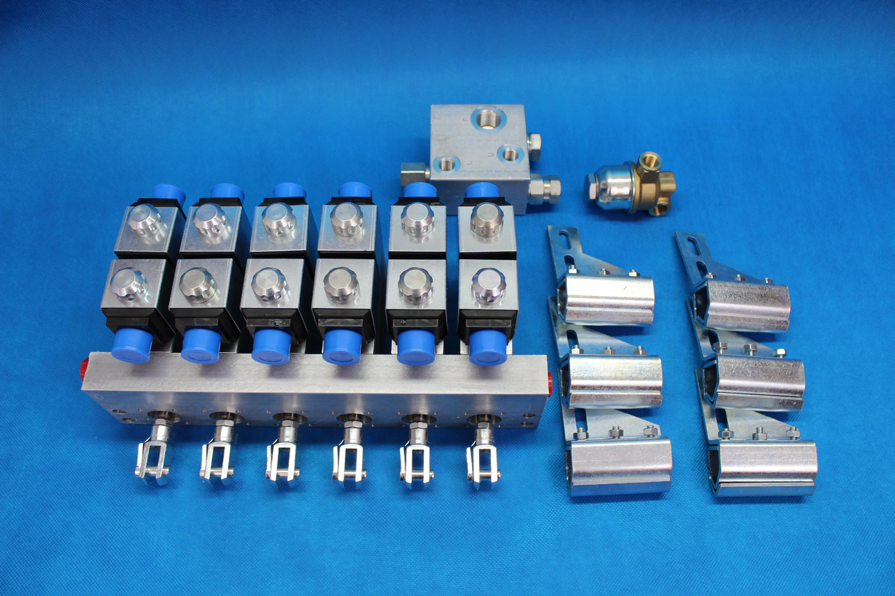 Actuator block MOD 10 for 6 function12/ 24VDC Retrofit Kit for crane with valve without solenoids Fassi Hiab Palfinger 12/24V - Baumaschine: das Bild 1 Actuator block MOD 10 for 6 function12/ 24VDC Retrofit Kit for crane with valve without solenoids Fassi Hiab Palfinger 12/24V - Baumaschine: das Bild 1