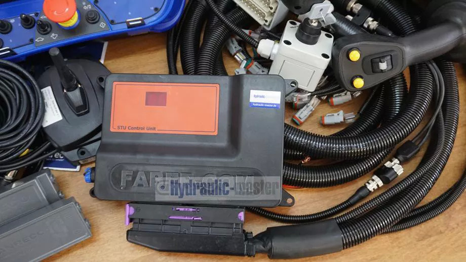 Forstmaschine CanBus 2 joysticks with radio control Scanreco G3 12 V Forest crane for Palms Farma BMF KTS: das Bild 12 Forstmaschine CanBus 2 joysticks with radio control Scanreco G3 12 V Forest crane for Palms Farma BMF KTS: das Bild 12