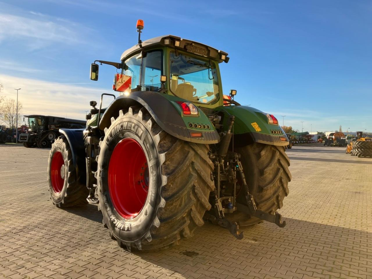 Fendt VARIO 1050 TRIEBSATZ BEI 5078H NEU - Traktor: das Bild 3 Fendt VARIO 1050 TRIEBSATZ BEI 5078H NEU - Traktor: das Bild 3