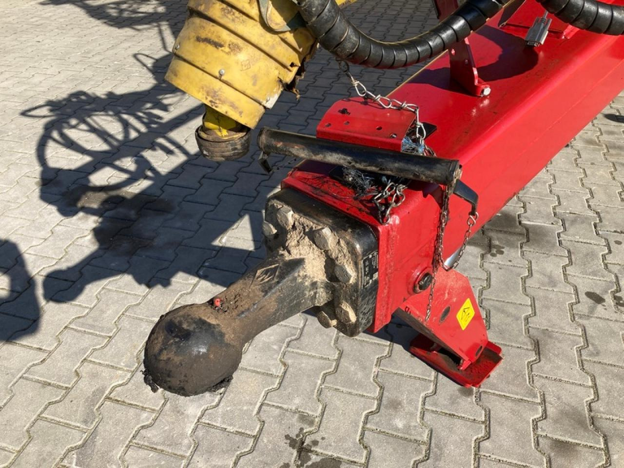 Hardi COMMANDER 5500I - Anhängespritze: das Bild 4 Hardi COMMANDER 5500I - Anhängespritze: das Bild 4