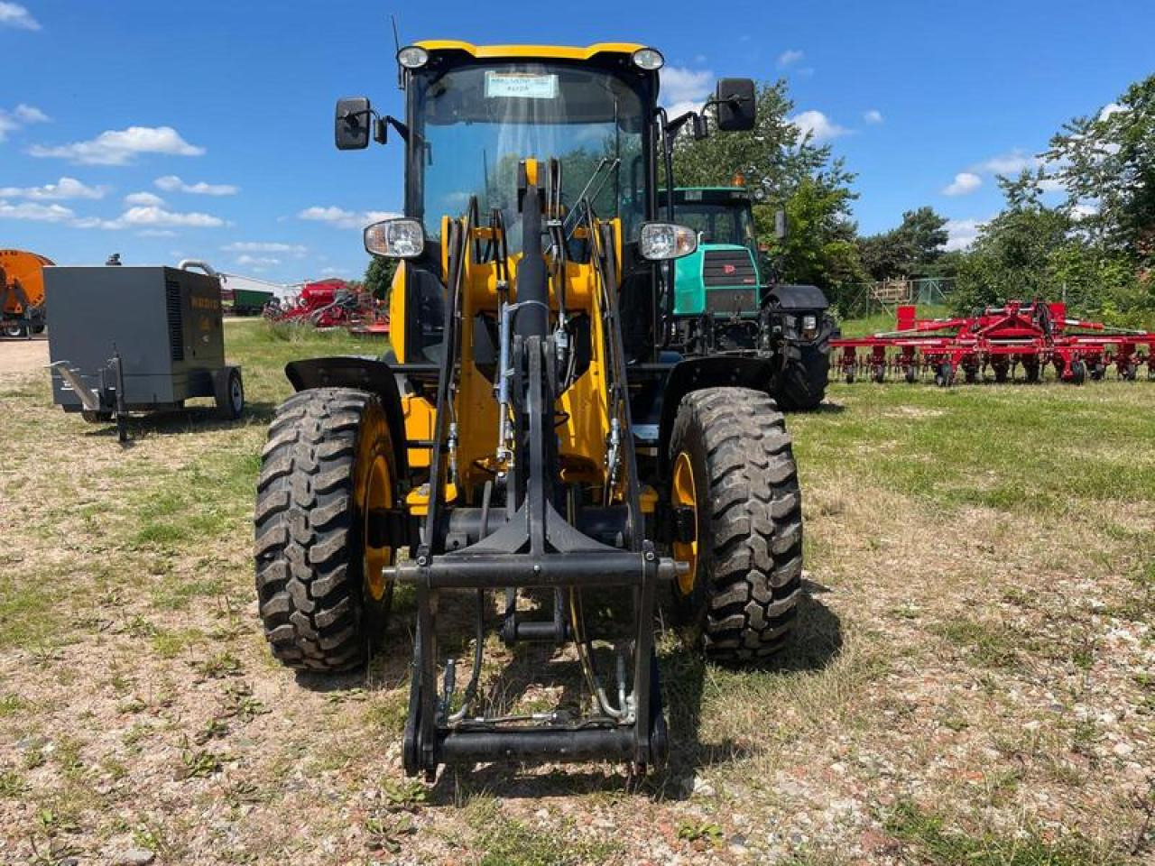 JCB 406 AGRI STUFE V AKTION - Radlader: das Bild 3 JCB 406 AGRI STUFE V AKTION - Radlader: das Bild 3