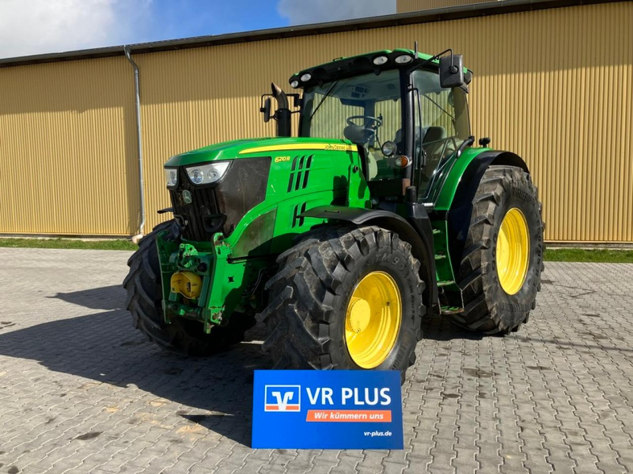 John Deere 6210R - Traktor: das Bild 1 John Deere 6210R - Traktor: das Bild 1