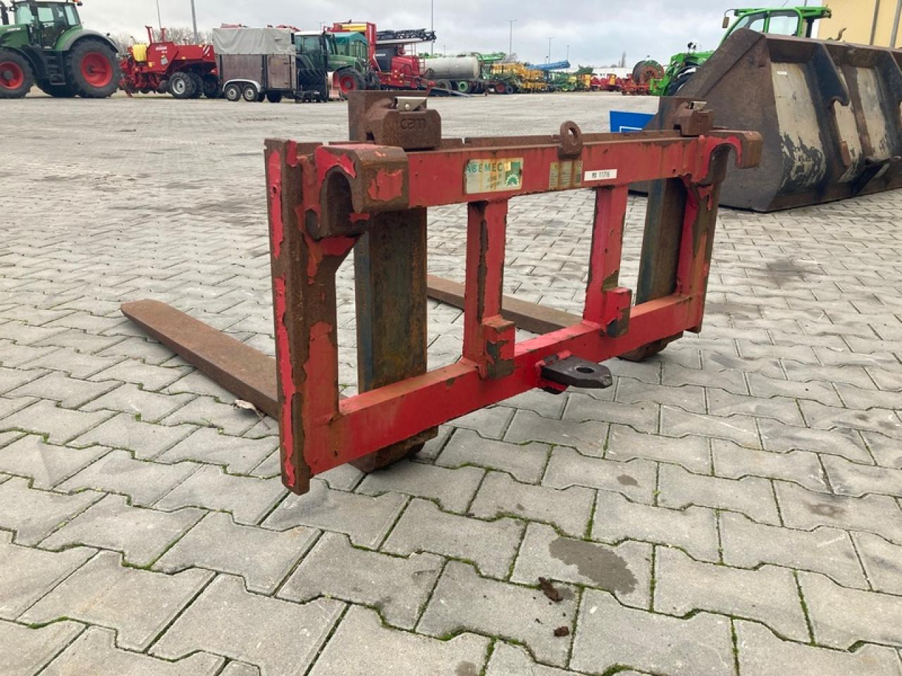 MERLO PG1200 - Gabel: das Bild 2 MERLO PG1200 - Gabel: das Bild 2