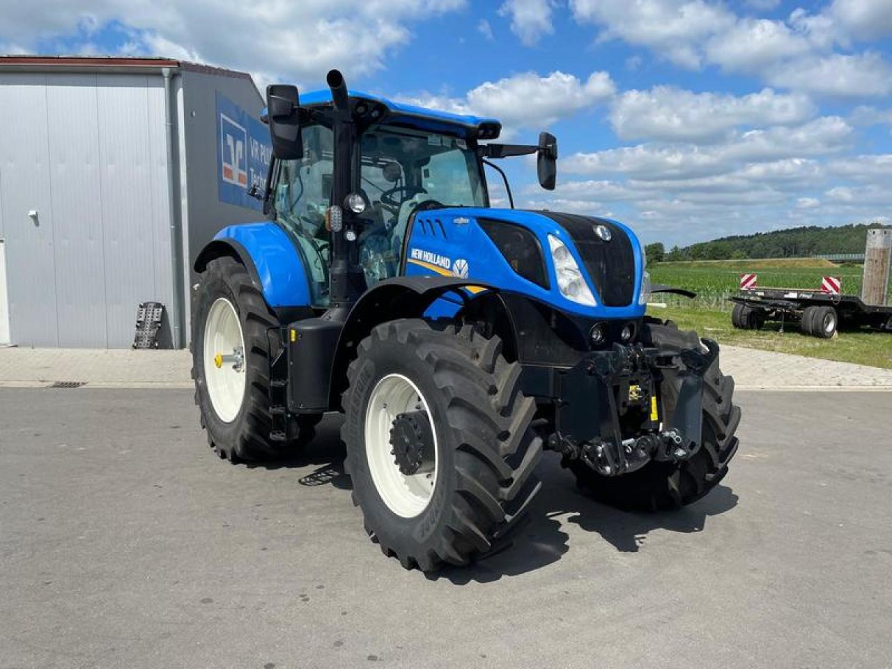 New Holland T 7.245 - Traktor: das Bild 5 New Holland T 7.245 - Traktor: das Bild 5