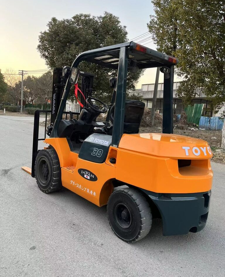 Toyota 7FD30 8FD30 7FD35 3ton 5ton forklift for sale - Dieselstapler: das Bild 3 Toyota 7FD30 8FD30 7FD35 3ton 5ton forklift for sale - Dieselstapler: das Bild 3