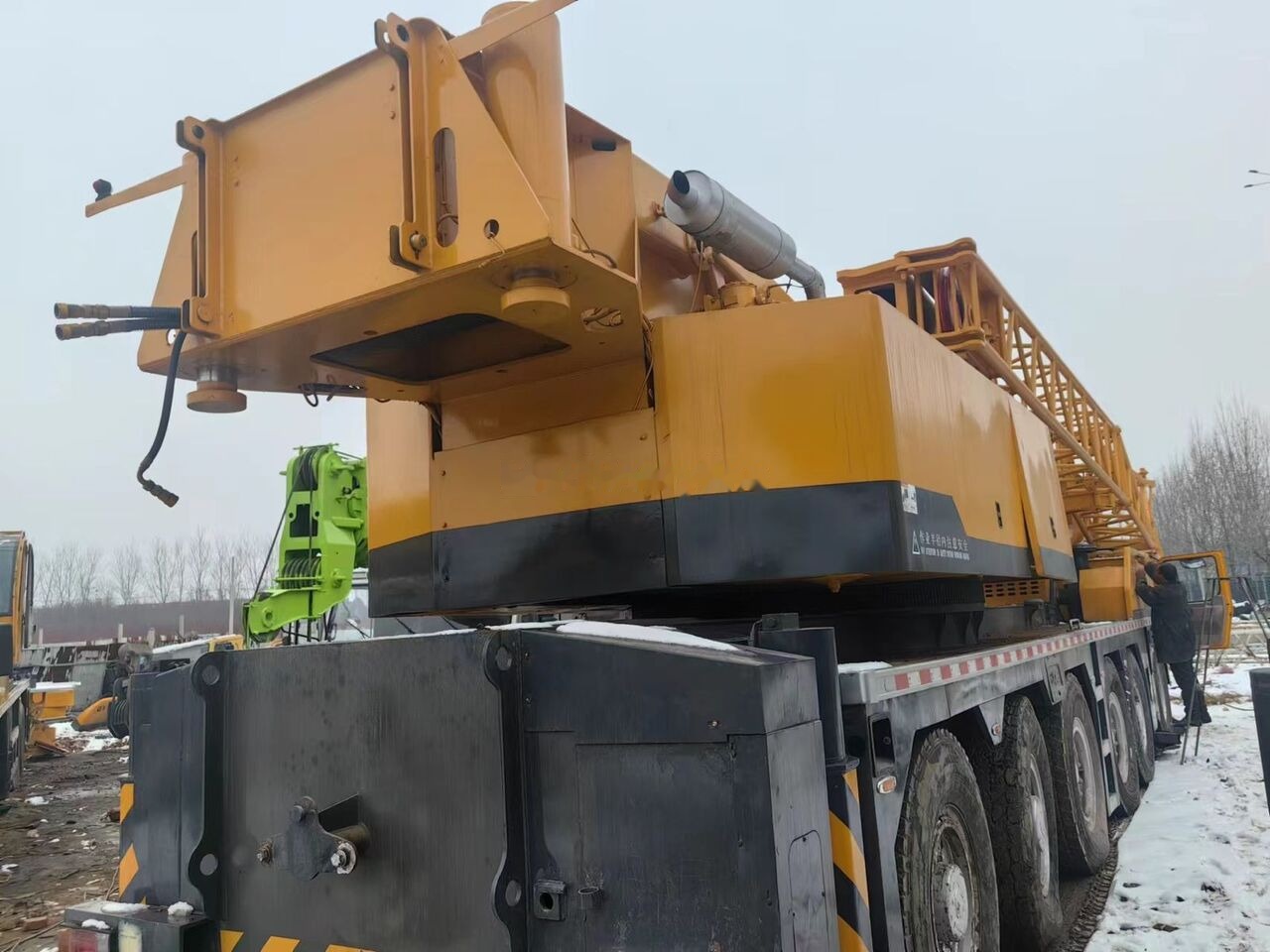 XCMG QAY200 truck crane 25 50 70 80 100 200 mobile crane for sale - Mobilkran: das Bild 3 XCMG QAY200 truck crane 25 50 70 80 100 200 mobile crane for sale - Mobilkran: das Bild 3