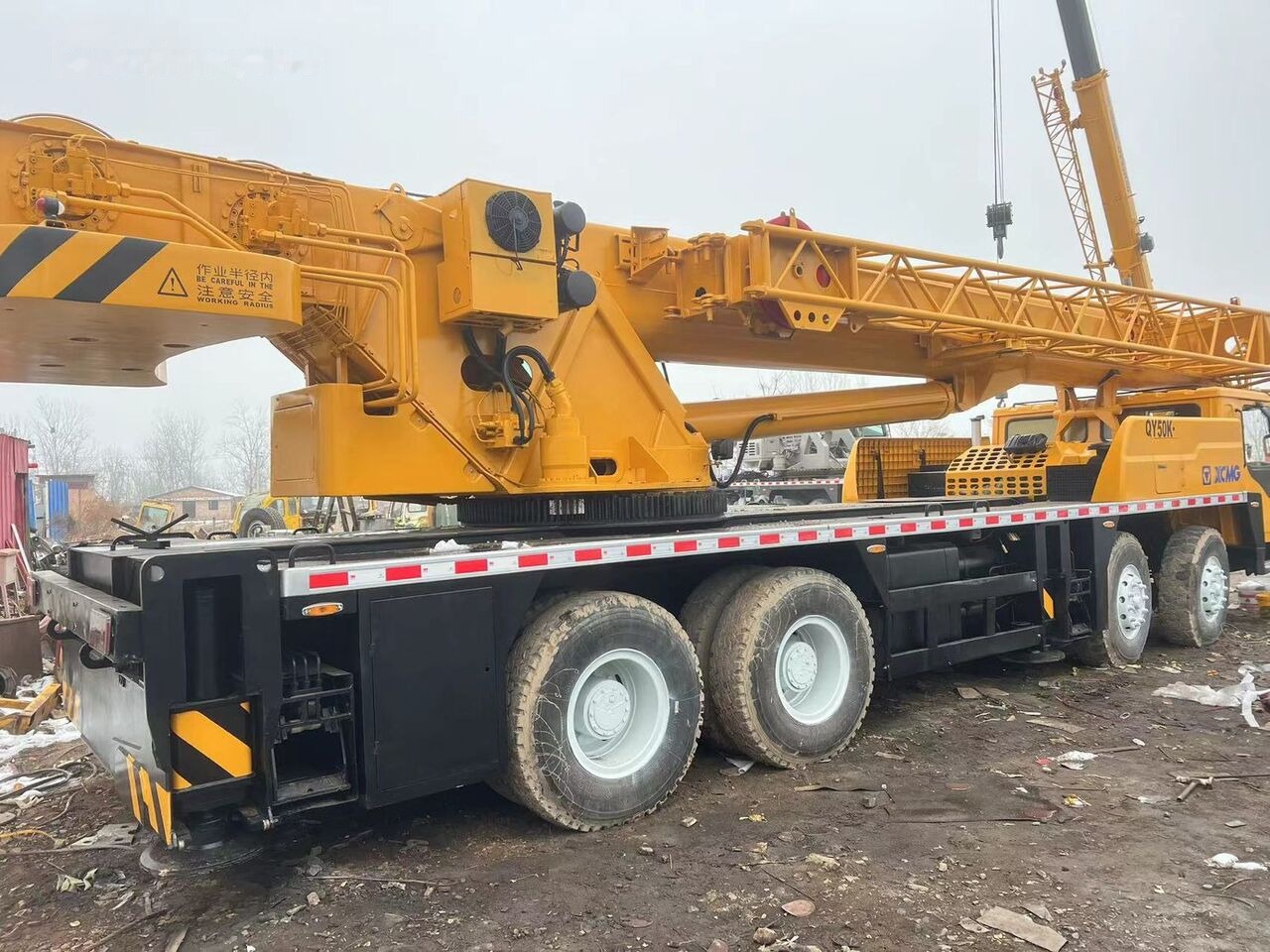 Mobilkran XCMG QY30K QY50K QY50B 30 40 50 60 80 100 truck crane: das Bild 7
