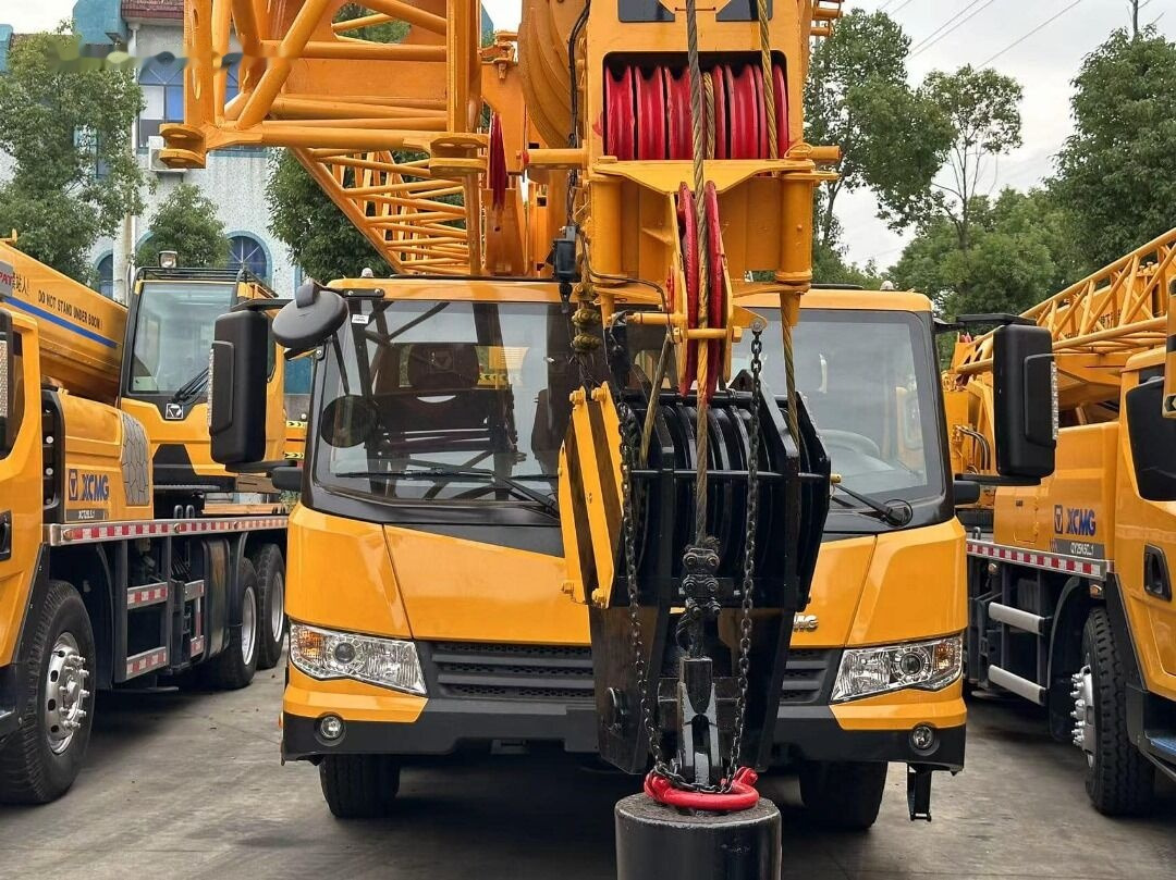 XCMG QY70KC QY75KC QY75K 70T 75 80t 70ton 75ton 80ton - Mobilkran: das Bild 3 XCMG QY70KC QY75KC QY75K 70T 75 80t 70ton 75ton 80ton - Mobilkran: das Bild 3