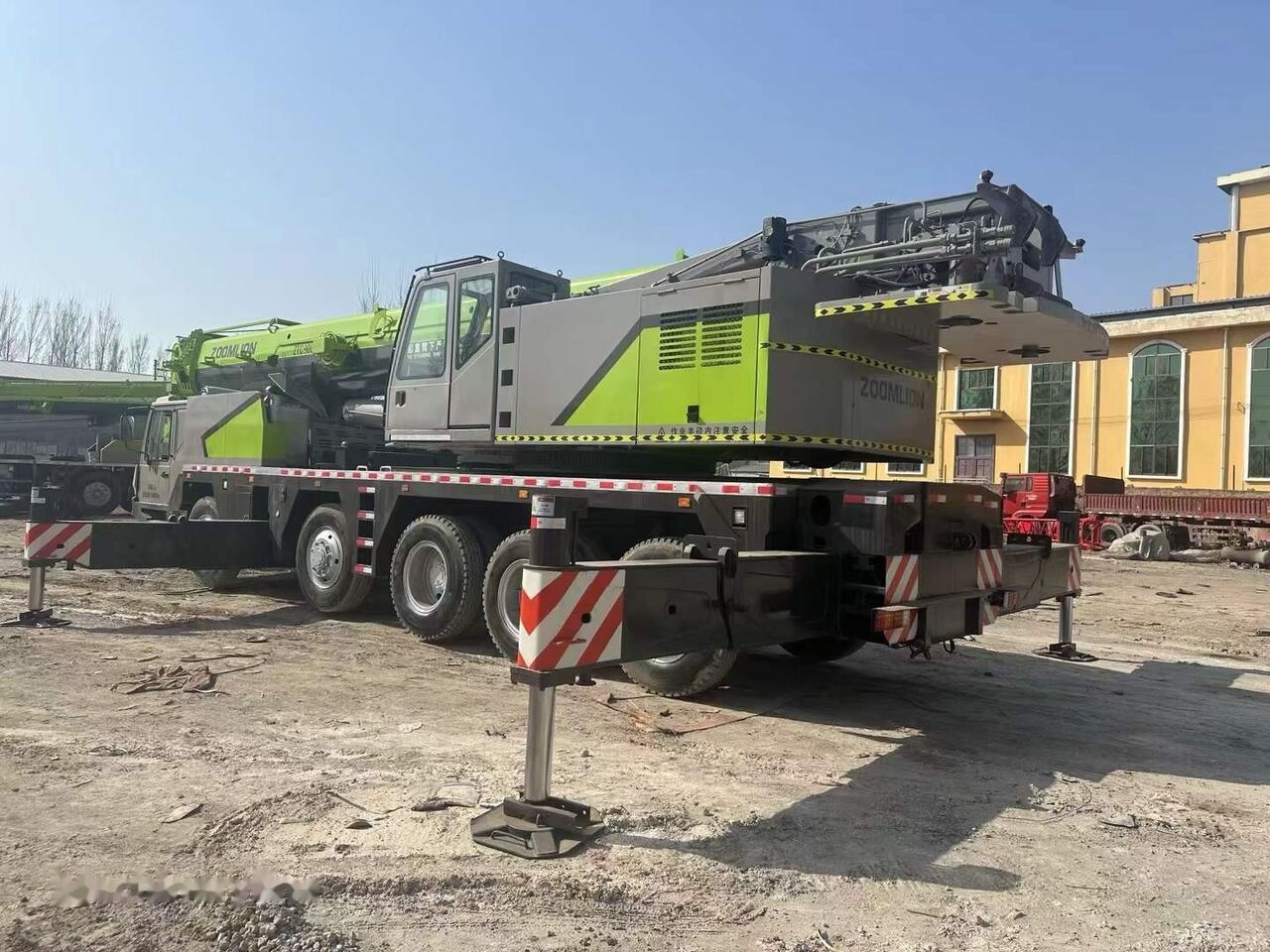 Zoomlion ZTC900V 90T 90ton 80ton 100ton - Mobilkran: das Bild 4 Zoomlion ZTC900V 90T 90ton 80ton 100ton - Mobilkran: das Bild 4