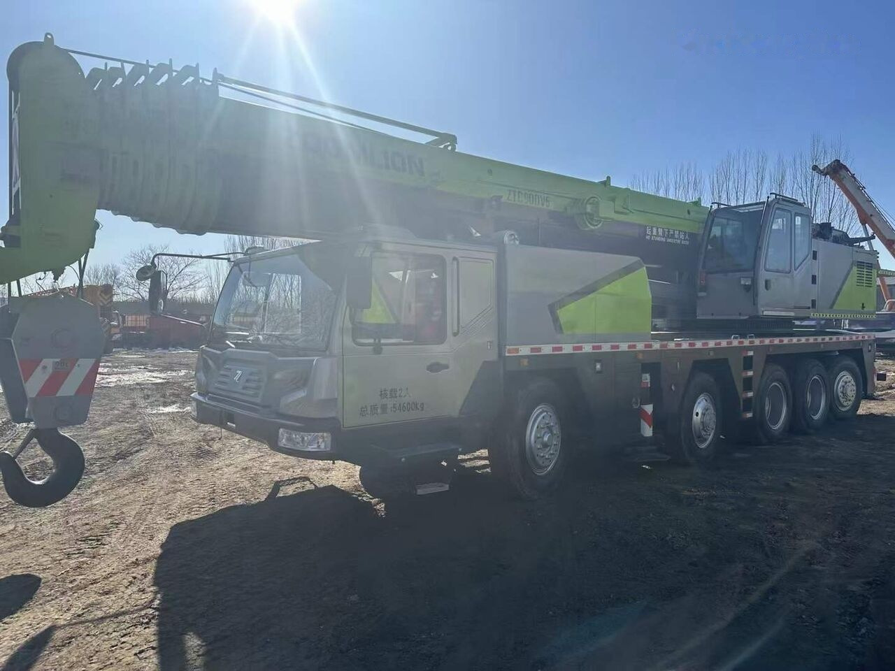 Zoomlion ZTC900V 90T 90ton 80ton 100ton - Mobilkran: das Bild 3 Zoomlion ZTC900V 90T 90ton 80ton 100ton - Mobilkran: das Bild 3