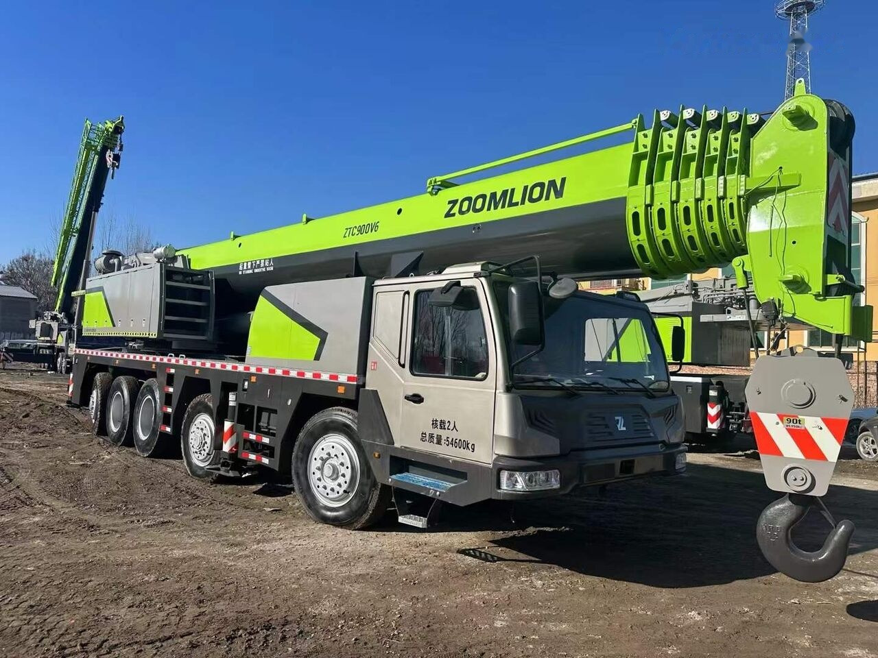 Zoomlion ZTC900V 90T 90ton 80ton 100ton - Mobilkran: das Bild 4 Zoomlion ZTC900V 90T 90ton 80ton 100ton - Mobilkran: das Bild 4