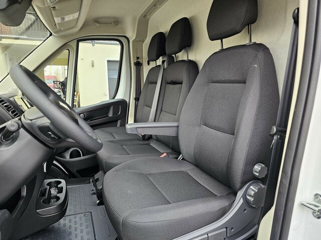FIAT Ducato 30 120 Serie10-9.2 Modell 2025 L2H1 - Kleintransporter: das Bild 3 FIAT Ducato 30 120 Serie10-9.2 Modell 2025 L2H1 - Kleintransporter: das Bild 3