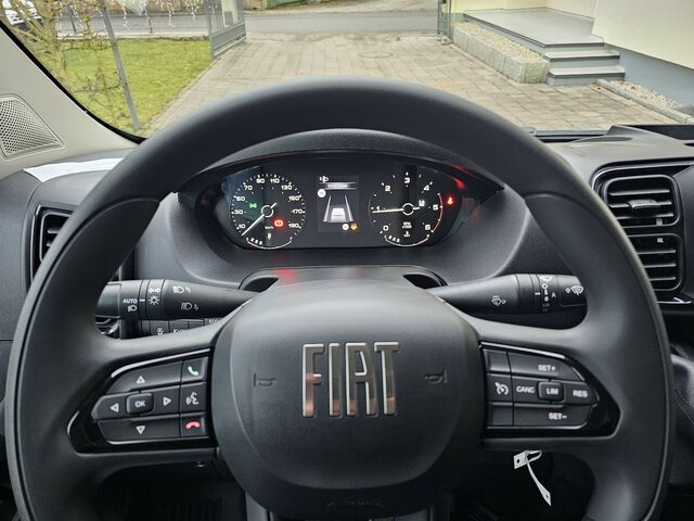 FIAT Ducato 35 140 L2H2 Voll-LED 260° 7''TFT Kamera... - Kastenwagen: das Bild 4 FIAT Ducato 35 140 L2H2 Voll-LED 260° 7''TFT Kamera... - Kastenwagen: das Bild 4