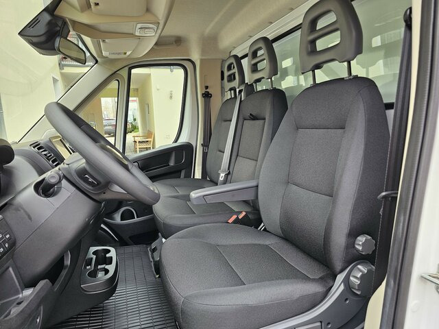 FIAT Ducato MAXI 35 180 Koffer LBW AHK Seitentüre - Koffer Transporter: das Bild 2 FIAT Ducato MAXI 35 180 Koffer LBW AHK Seitentüre - Koffer Transporter: das Bild 2
