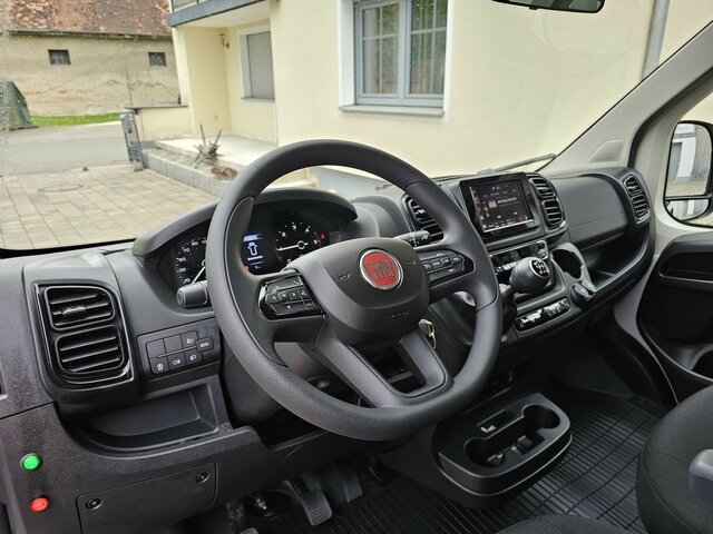 FIAT Ducato MAXI 35 180 Koffer LBW AHK Seitentüre - Koffer Transporter: das Bild 3 FIAT Ducato MAXI 35 180 Koffer LBW AHK Seitentüre - Koffer Transporter: das Bild 3